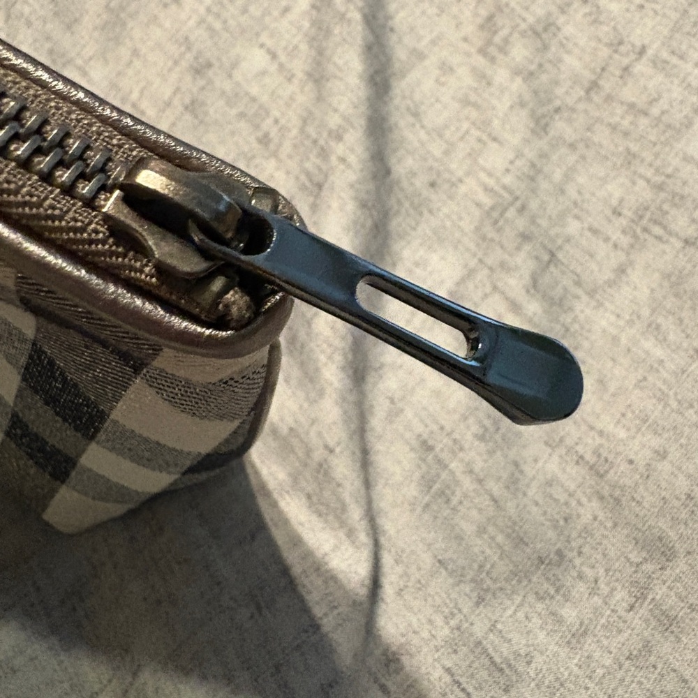 Burberry Checkered Black and Gray Cosmetic Bag - Picture 6 of 10
